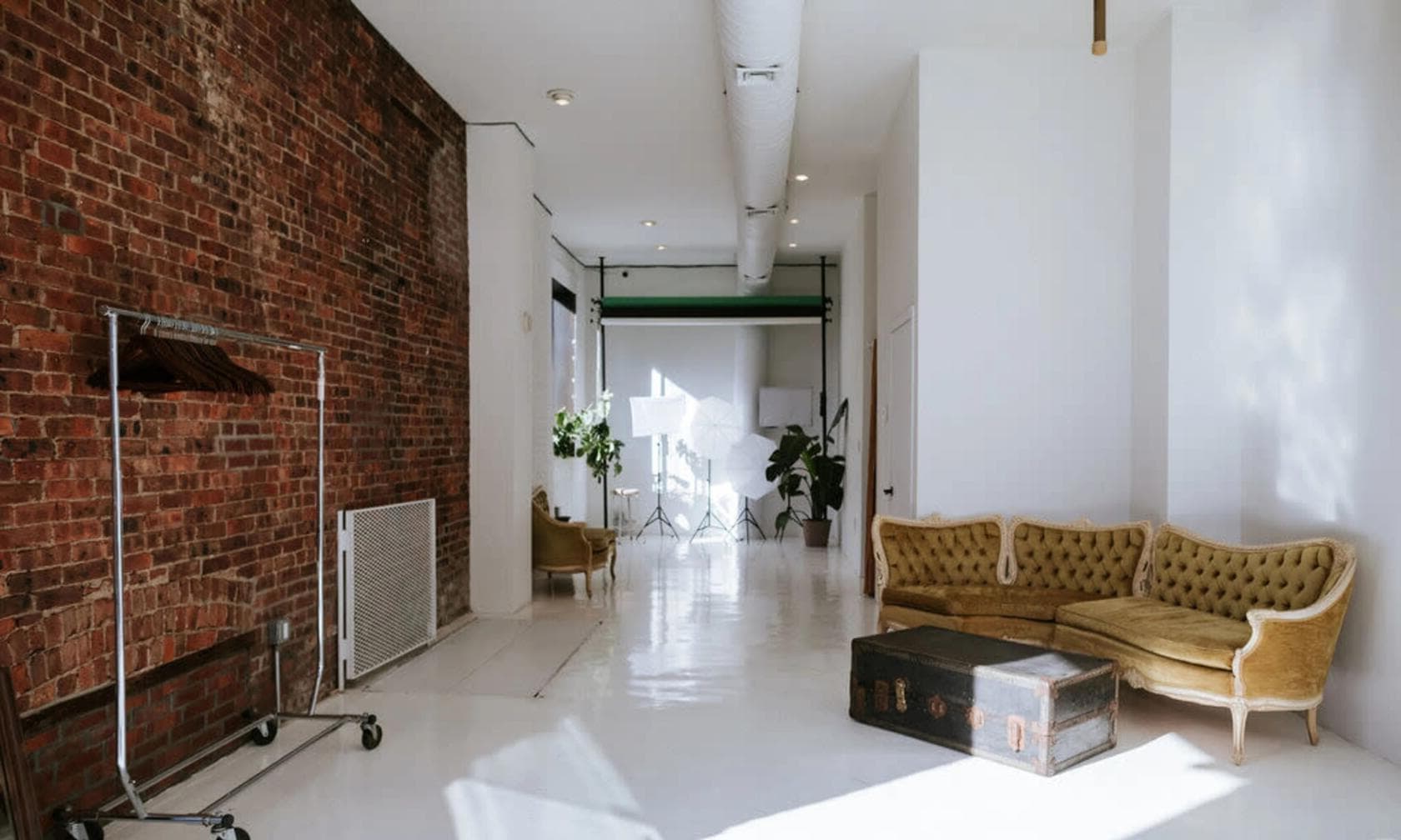 Photo of Rosa 1069, Entire Venue