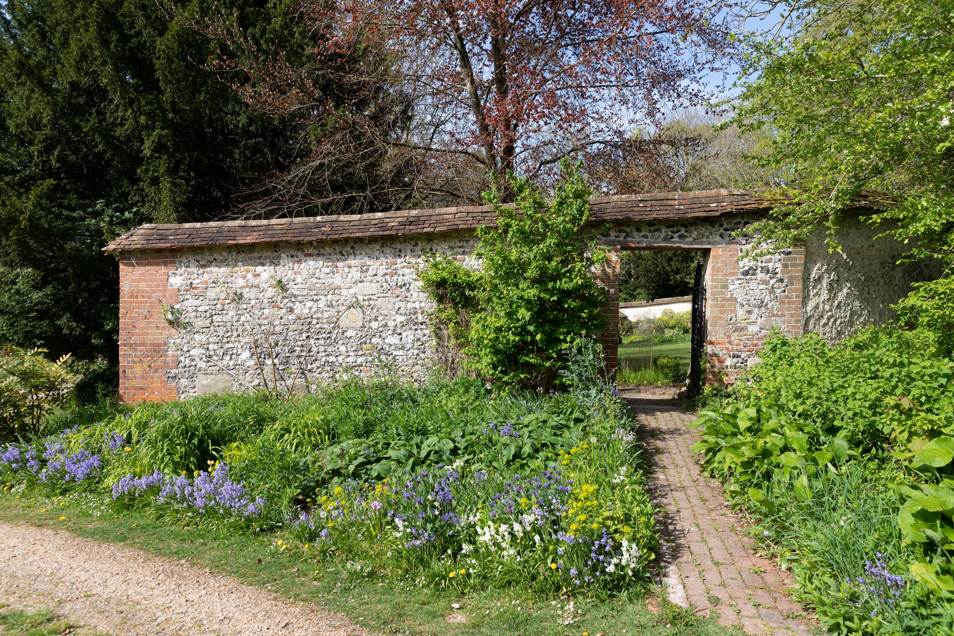 Exclusive Hire, Henge Estate photo #33
