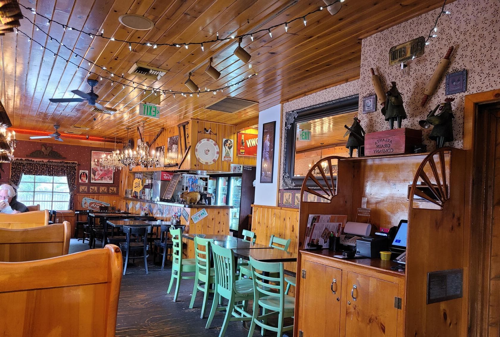 Entire Venue, Johnny Rebs' True South photo #1