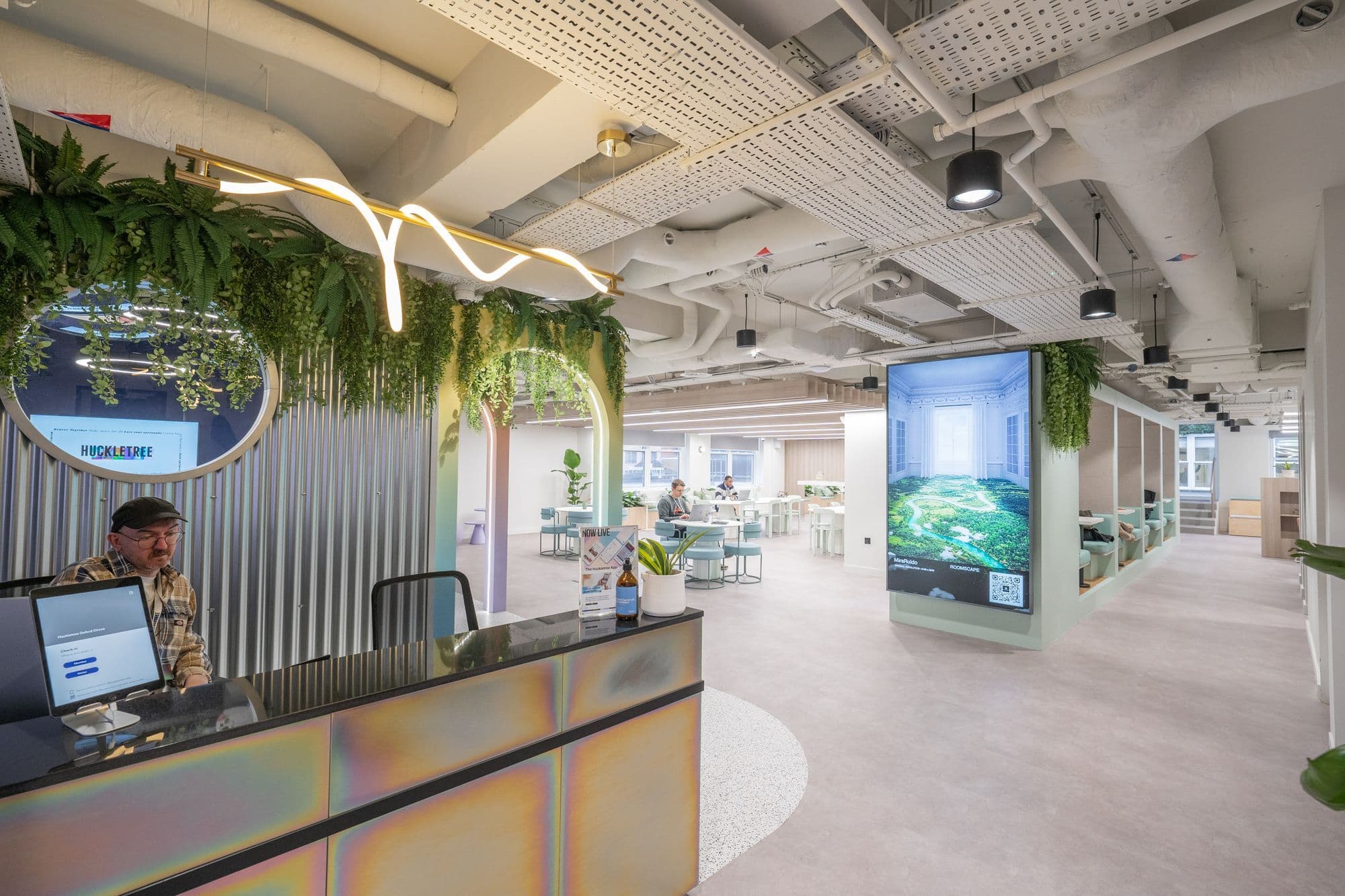 Photo of Huckletree Oxford Circus, The Parlour