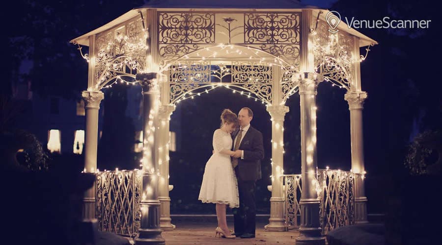 Exclusive Hire, Eastington Park photo #2