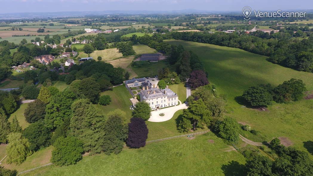 Exclusive Hire, Eastington Park photo #3