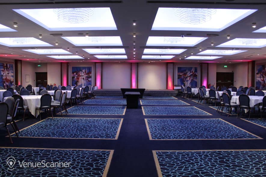 Westminster Suite, Renaissance London Heathrow Hotel photo #3