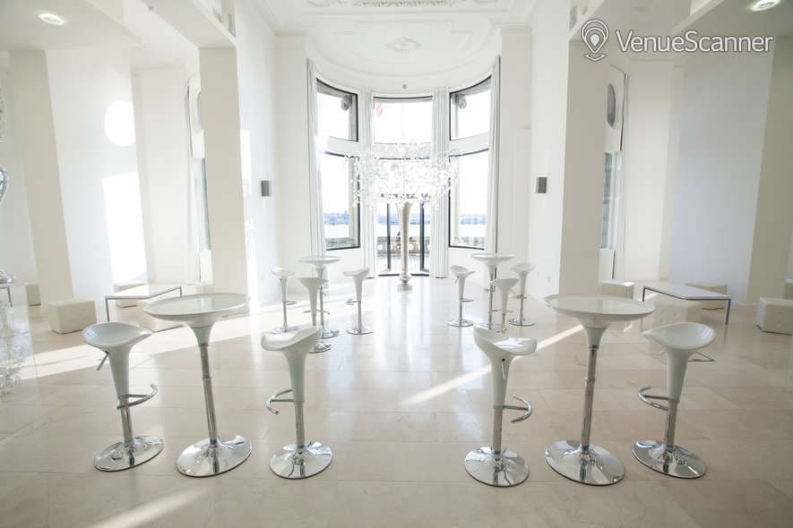 Tower, Renaissance London Heathrow Hotel photo #2