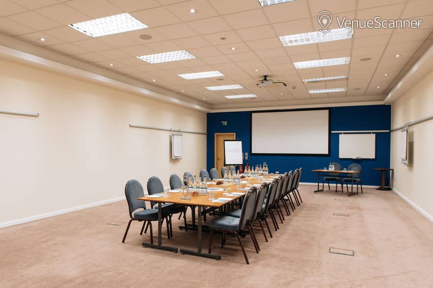 Tower, Renaissance London Heathrow Hotel photo #1