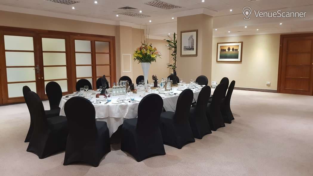 Millennium Suite, Renaissance London Heathrow Hotel photo #3