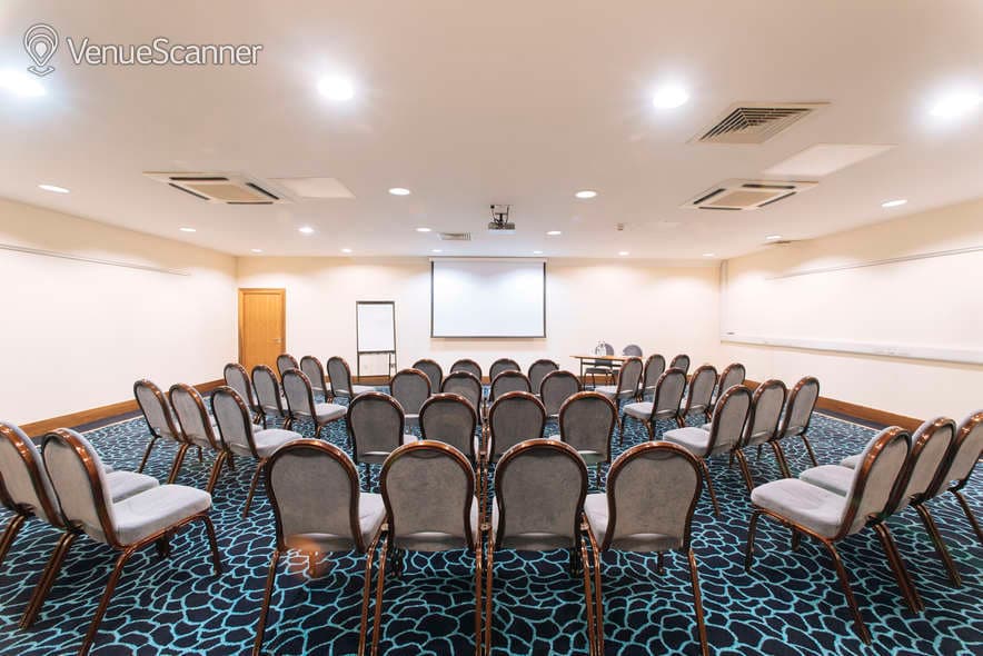 Lambeth, Renaissance London Heathrow Hotel photo #2