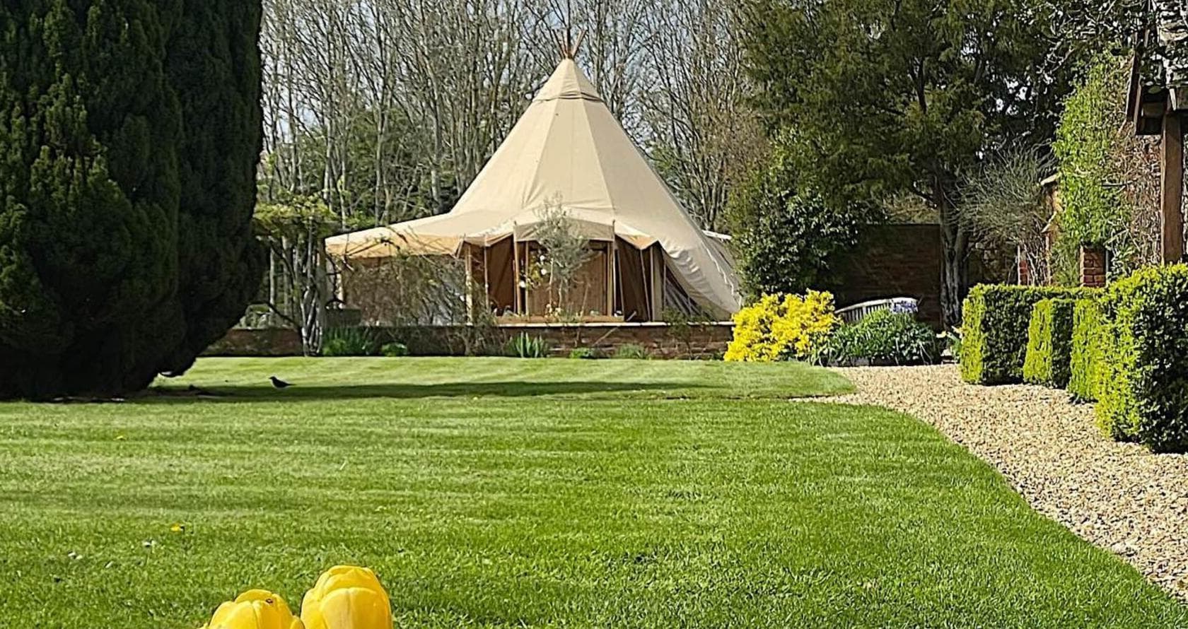 Photo of Norton Grounds, Chipping Campden, Tipi (permanent).