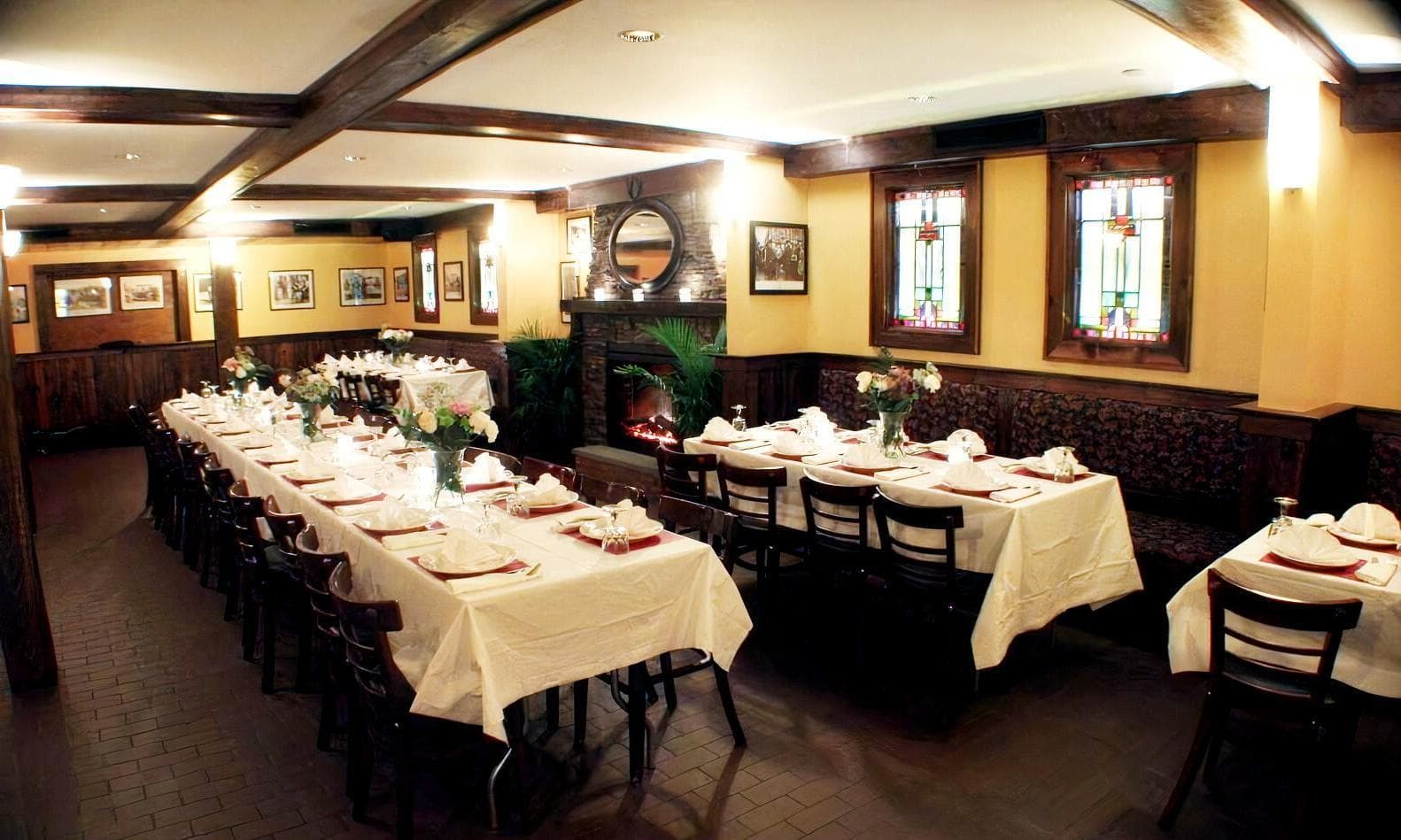 Speakeasy, Heritage Bar & Restaurant photo #1