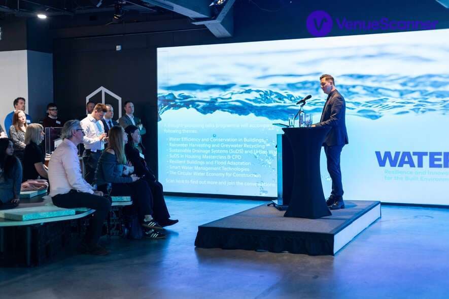 Main Gallery, Building Centre photo #2