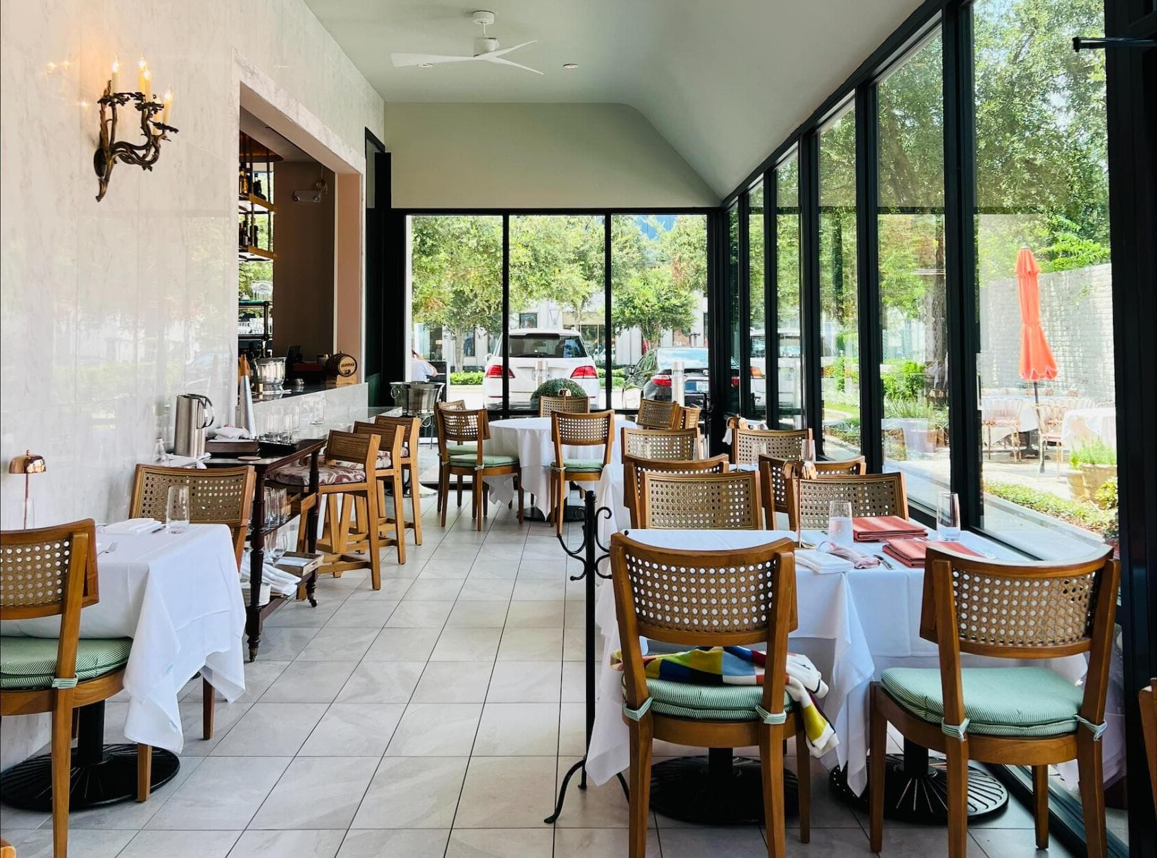 Loggia, Tavola photo #1