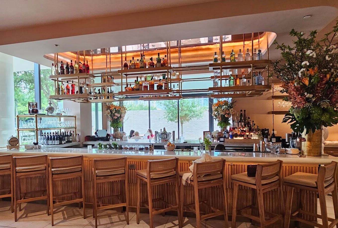 Main Dining Room, Tavola photo #1