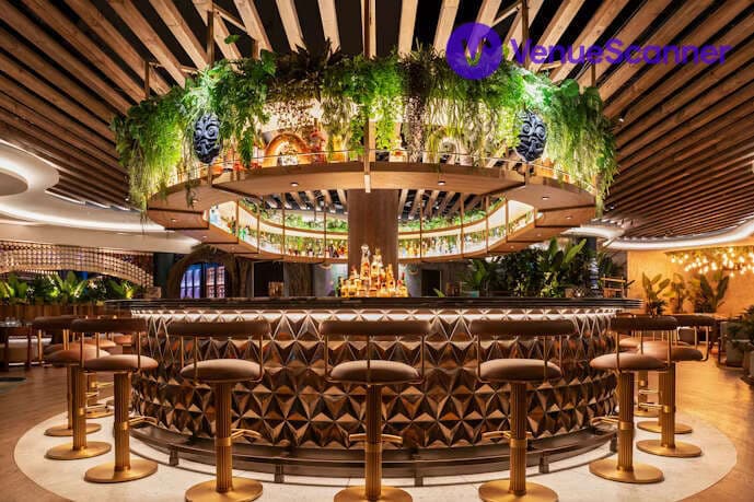 Bar & Lounge, Los Mochis London City photo #2