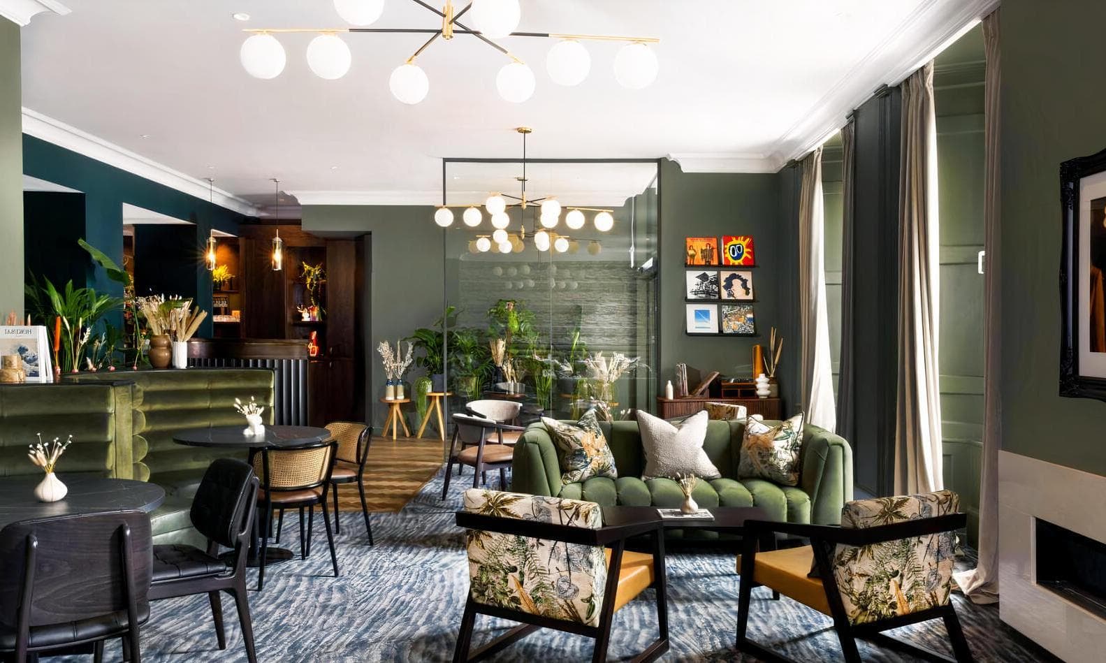 Lobby Bar, Heeton Concept Aparthotel Queen Street photo #1