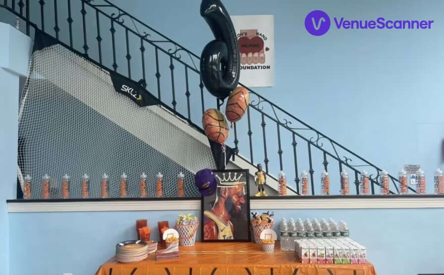 Party On Staten Island, Entire Venue photo #3