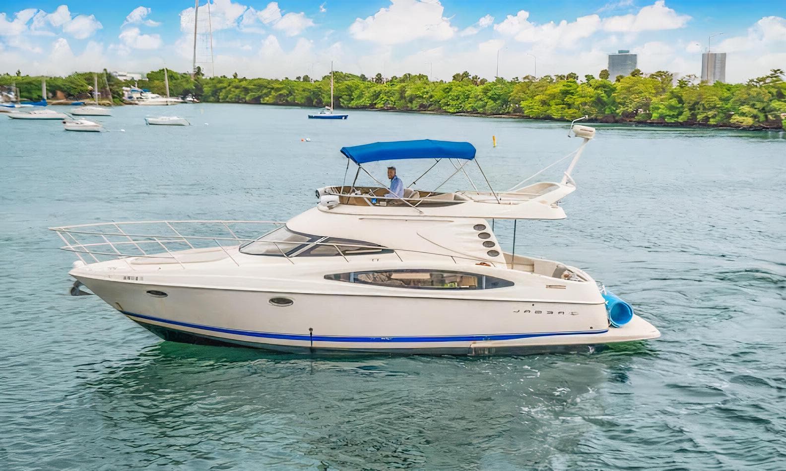 Blue Fin – Regal 44′, Miami Yacht Party Club 5400 photo #1