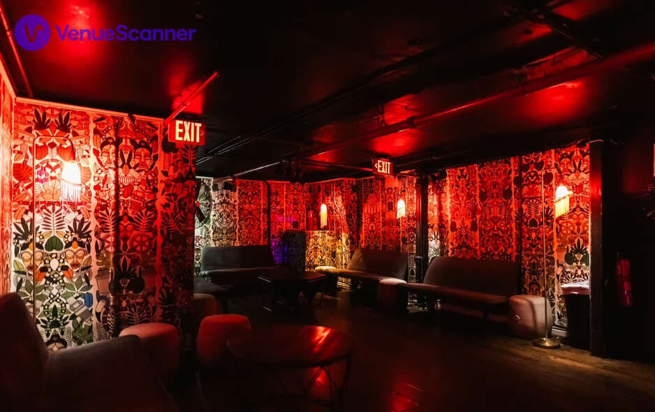 Main Floor Lounge, Mehanata Bulgarian Bar photo #1