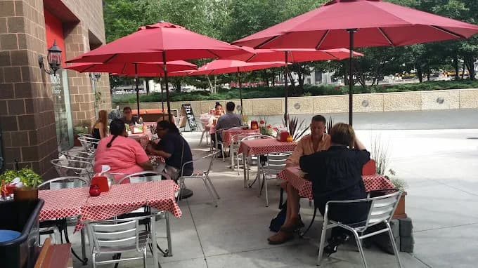 Outdoor Patio, Bongiorno's Cucina Italiana & Pizzeria photo #4
