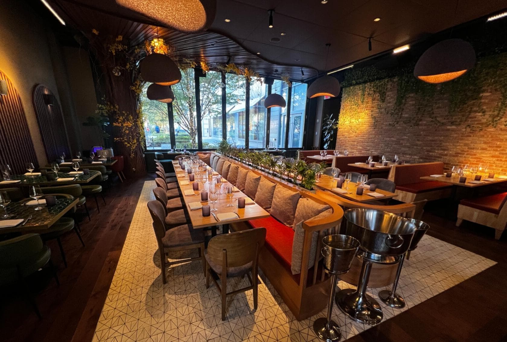 Upper Dining Room, Seven Reasons photo #1