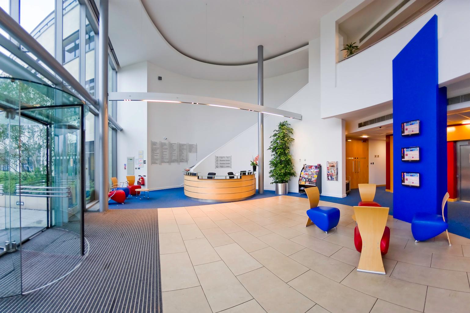 Tuscany, Regus Manchester Business Park photo #2