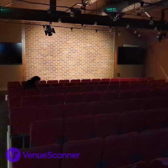 The Barn, Blackstock Market photo #1