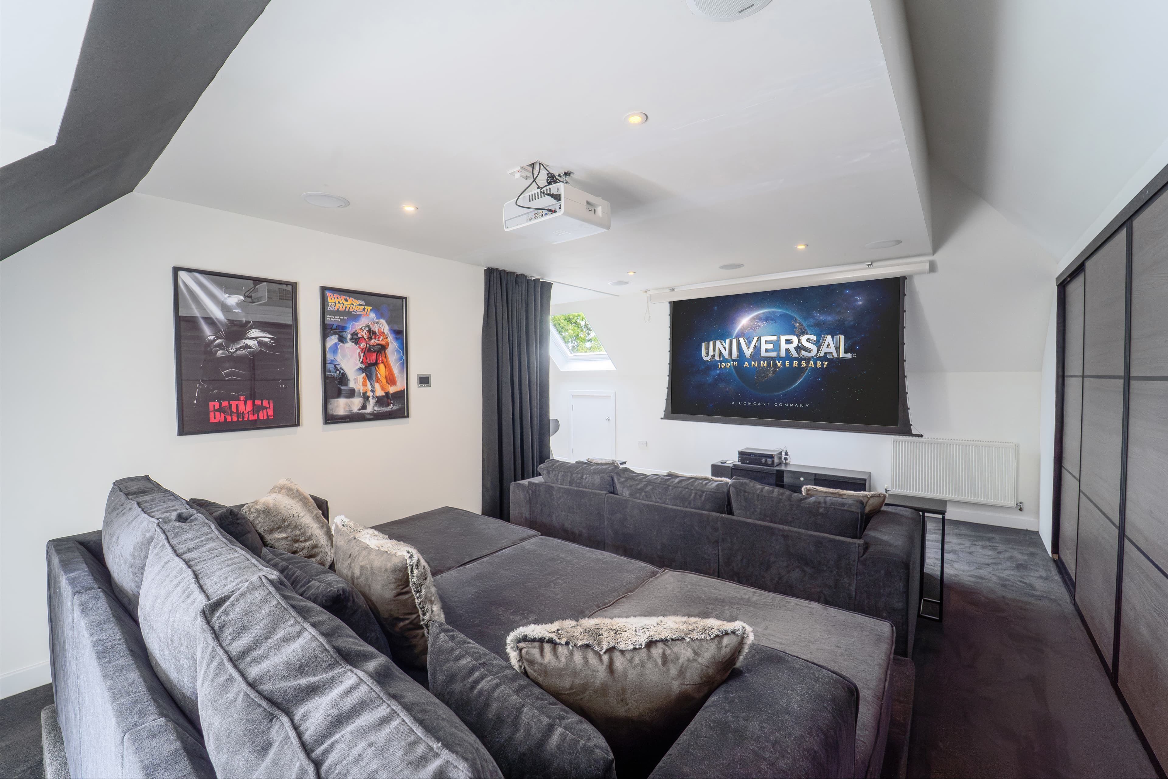 Photo of Emerson Park Villa, Whole Venue