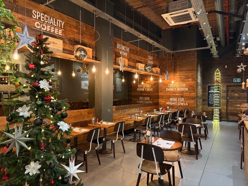 Notes Bank, Front Space photo #2