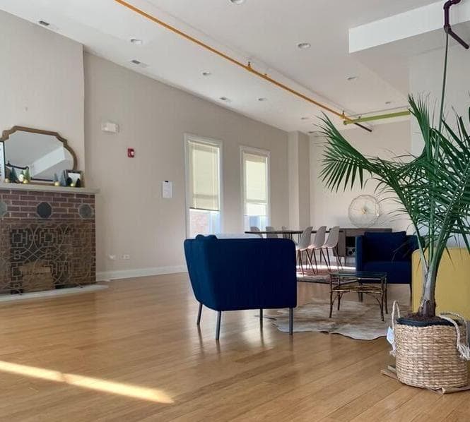 Studio B, Loft 329 photo #1