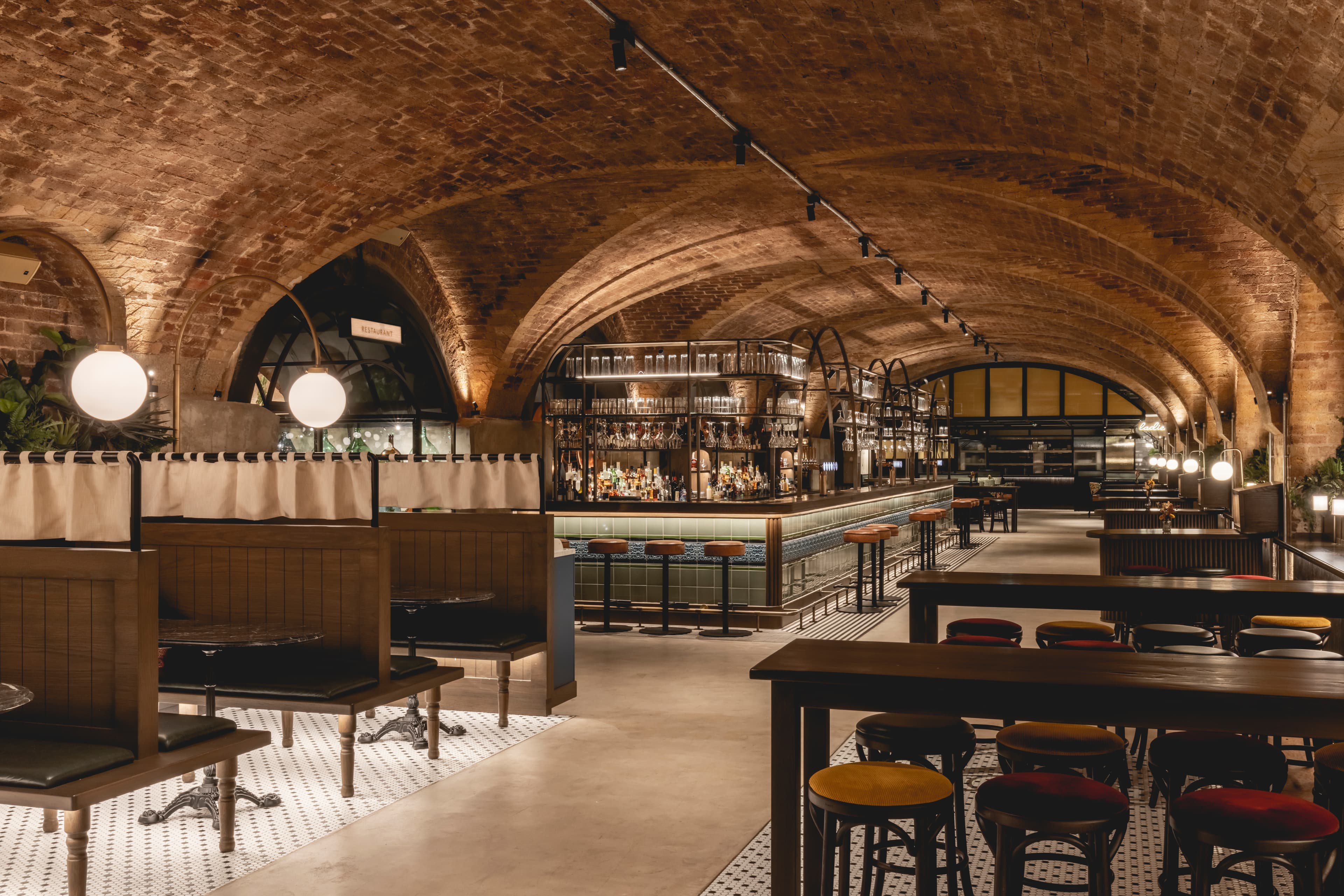 The Bar, The Libertine photo #3