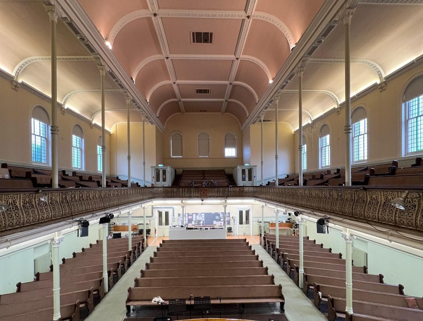 Sanctuary, West Croydon Baptist Church photo #1