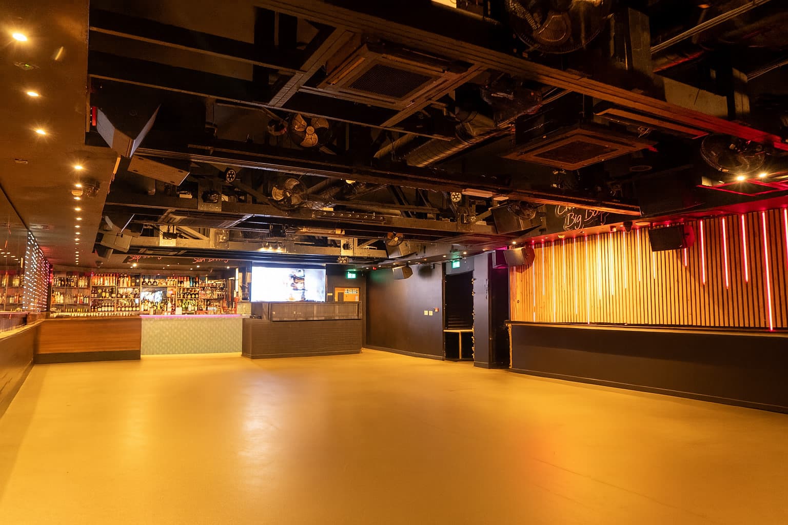 Main Venue, Eagle Bar Deansgate photo #4