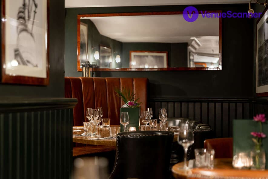 The Trafalgar Room, Walkers Of Whitehall photo #1