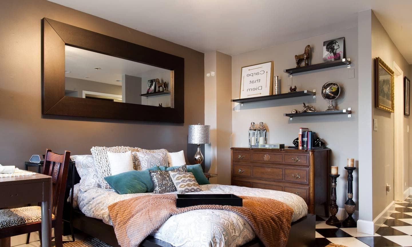 Studio Apartment, Private Lux Studio Apartment photo #1