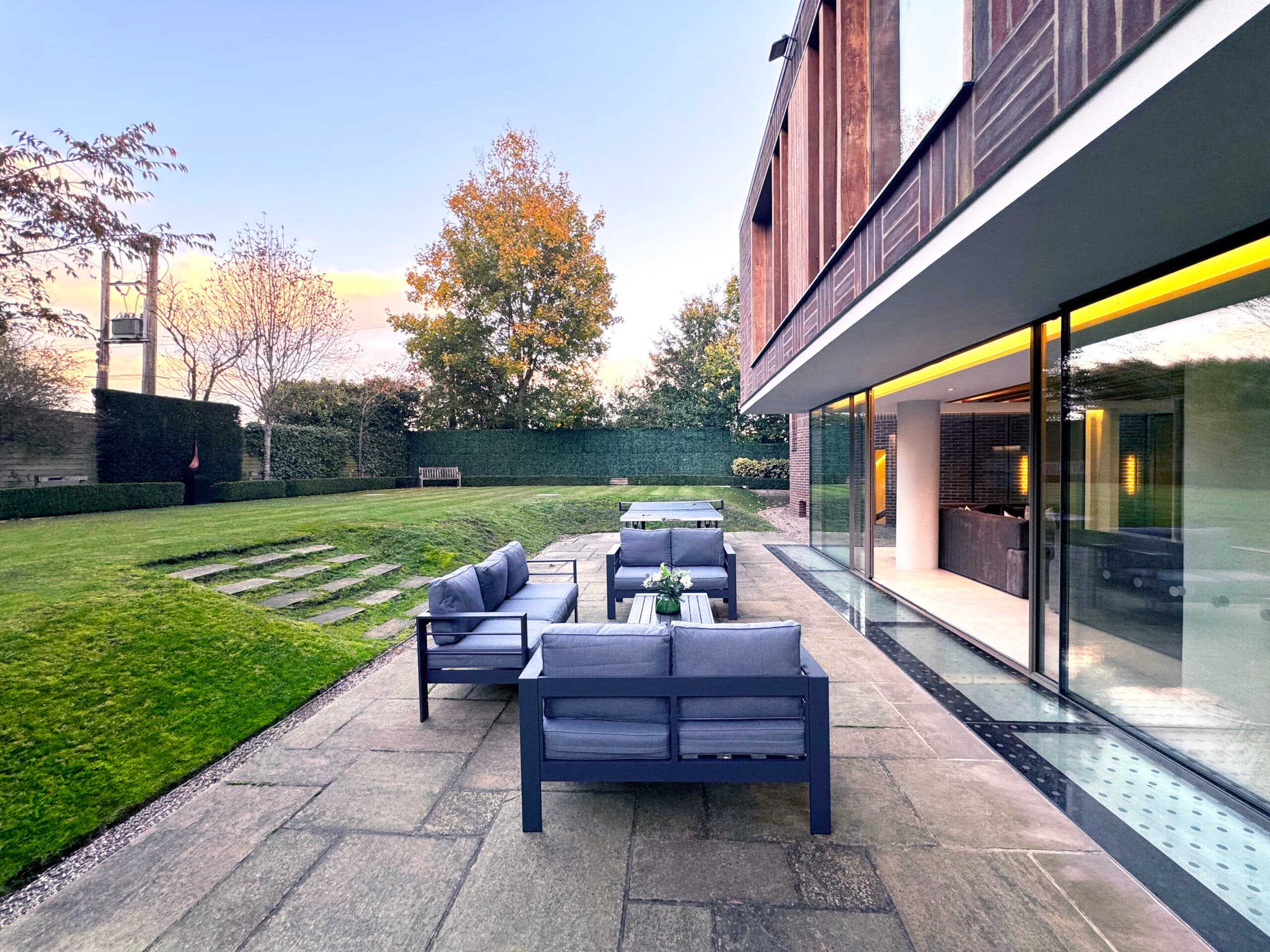 Whole Venue, Radlett Eco Mansion photo #17