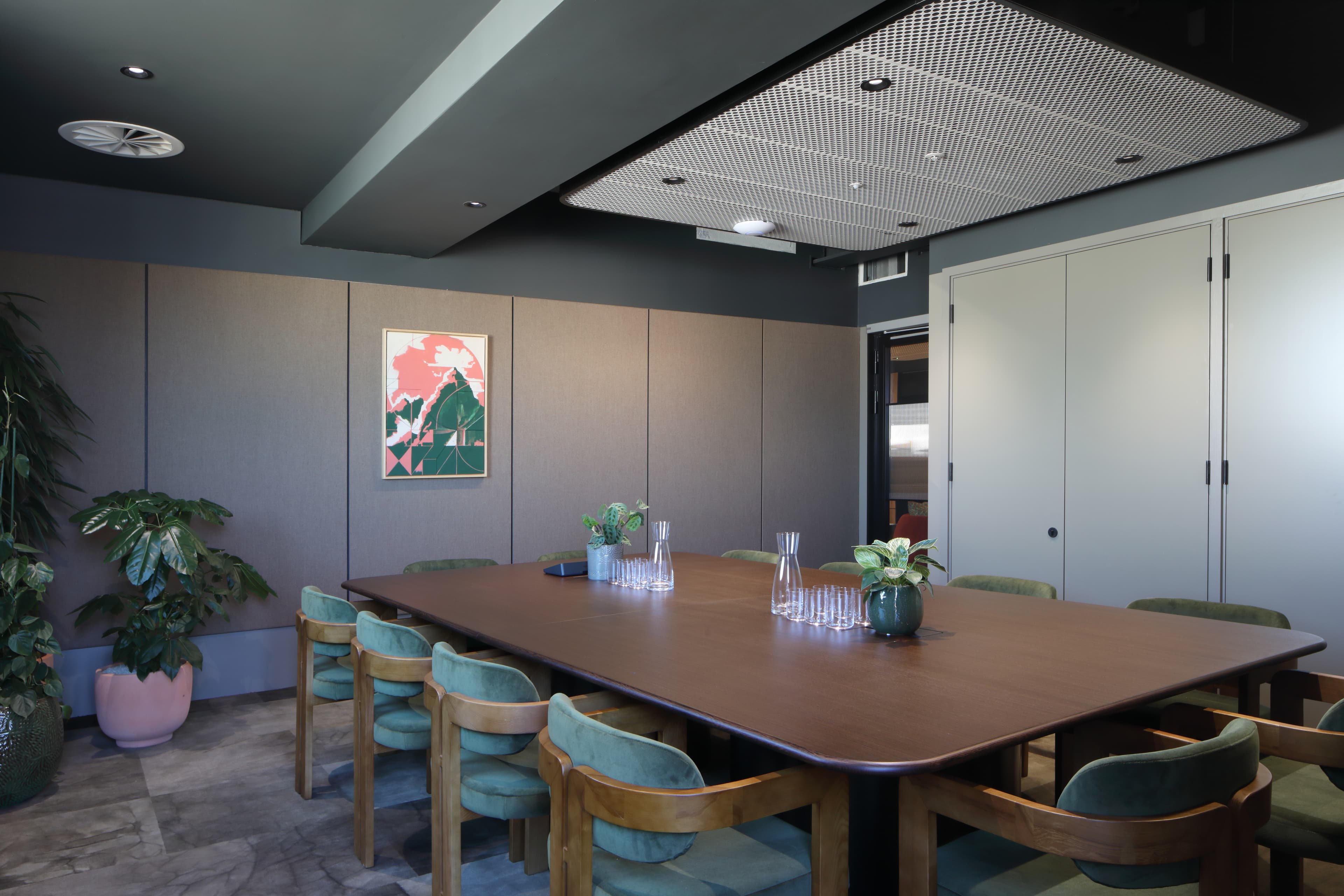 Bramley, The Orchard photo #2