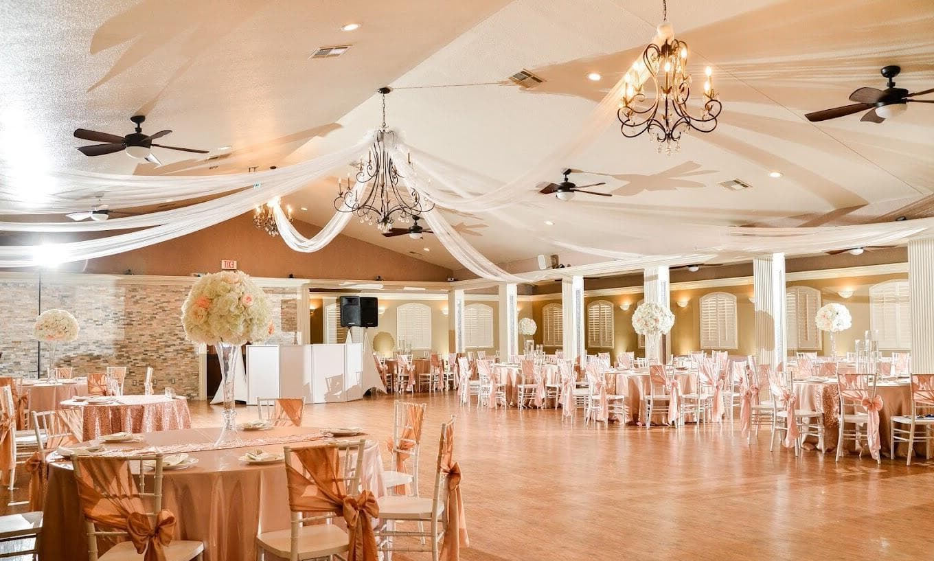 Lindsay Lakes, Lodge, undefined photo #1