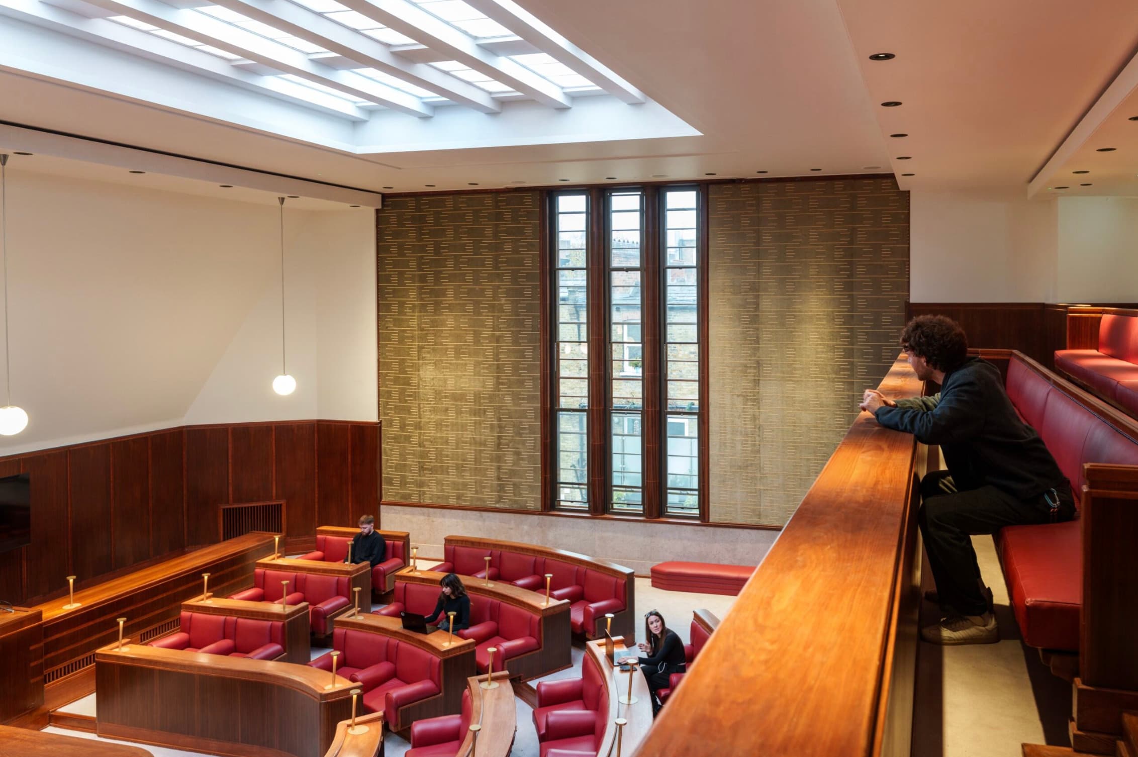 Council Chamber, Hornsey Town Hall photo #2