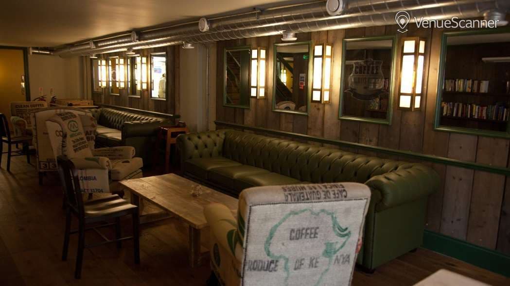 Entire Venue, Cafe Zee photo #7