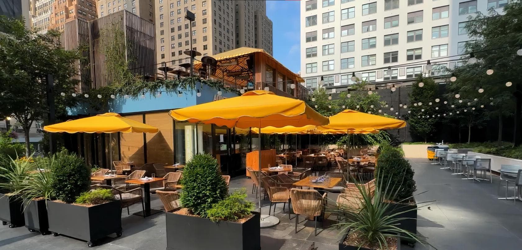 Avenida Courtyard Patio