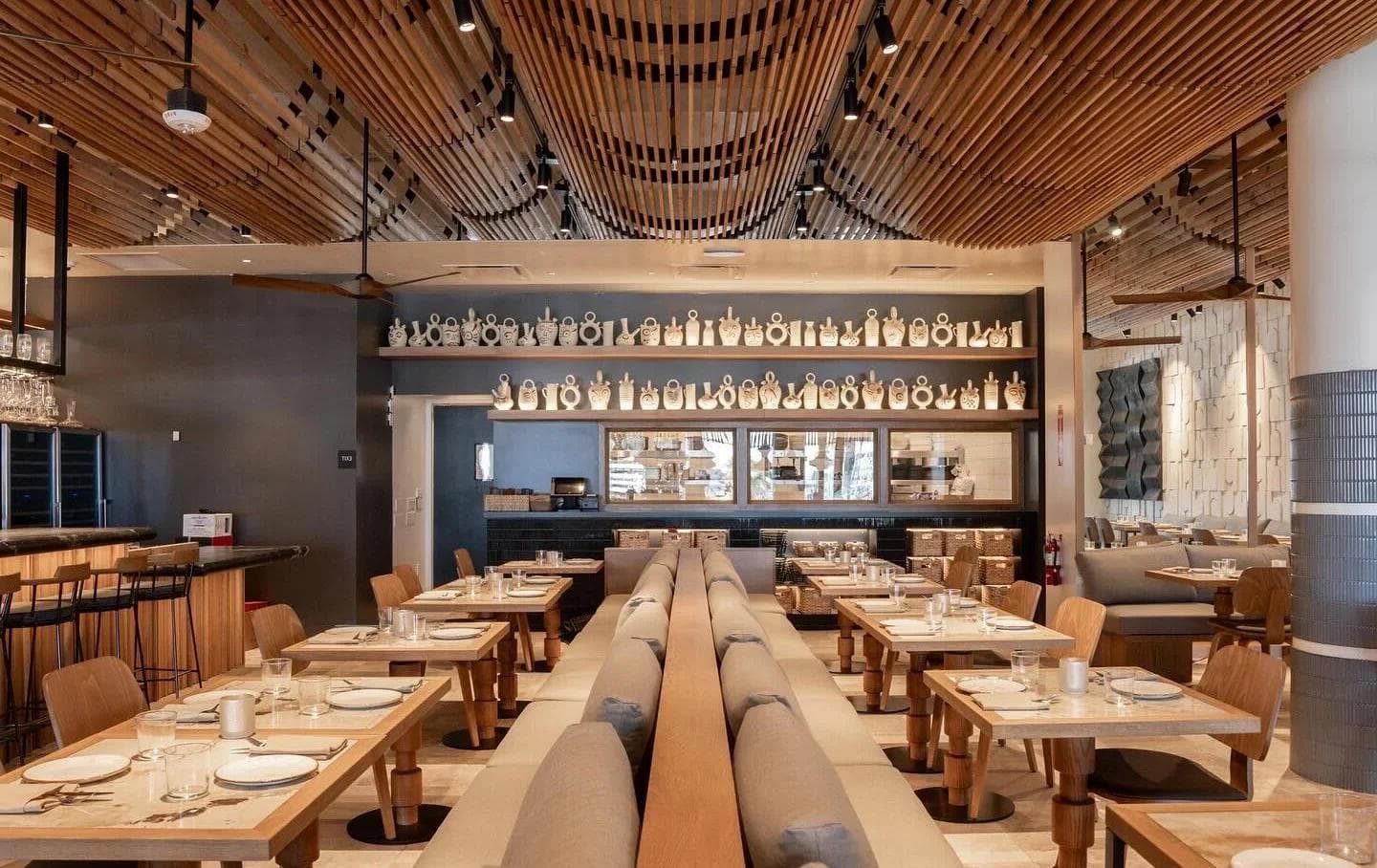 Teleferic Barcelona Long Beach, Main Dining Room, undefined photo #1