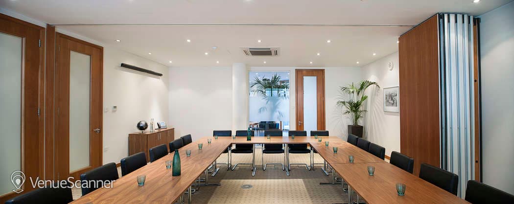 Regus Heathrow Stockley Park The Square, Meeting Room 1, undefined photo #1