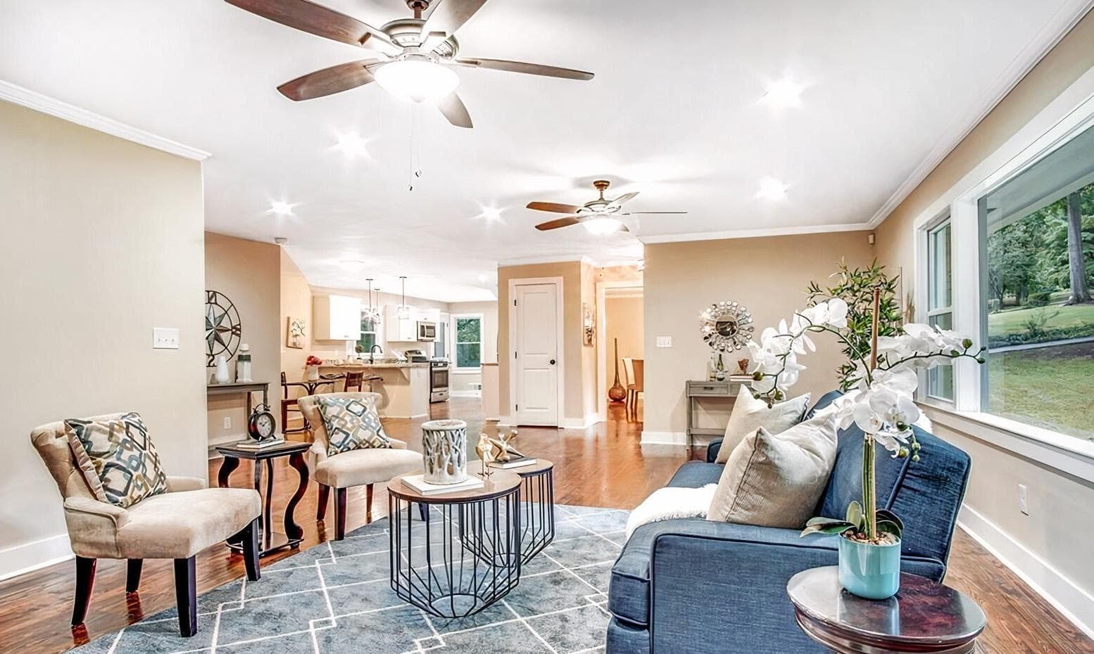 Whole Venue, Unique Intown Farmhouse photo #1