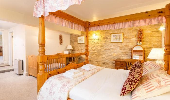 Flagstone Farm Cottages, Broadway photo #2