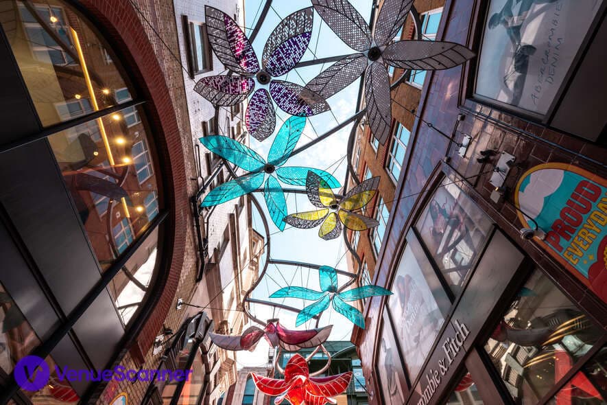 RIVVIA Covent Garden, Westbourne - 10-person Meeting Room photo #3