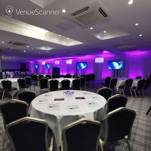 The Charlwood Suites, Stanhill Court Gatwick photo #1