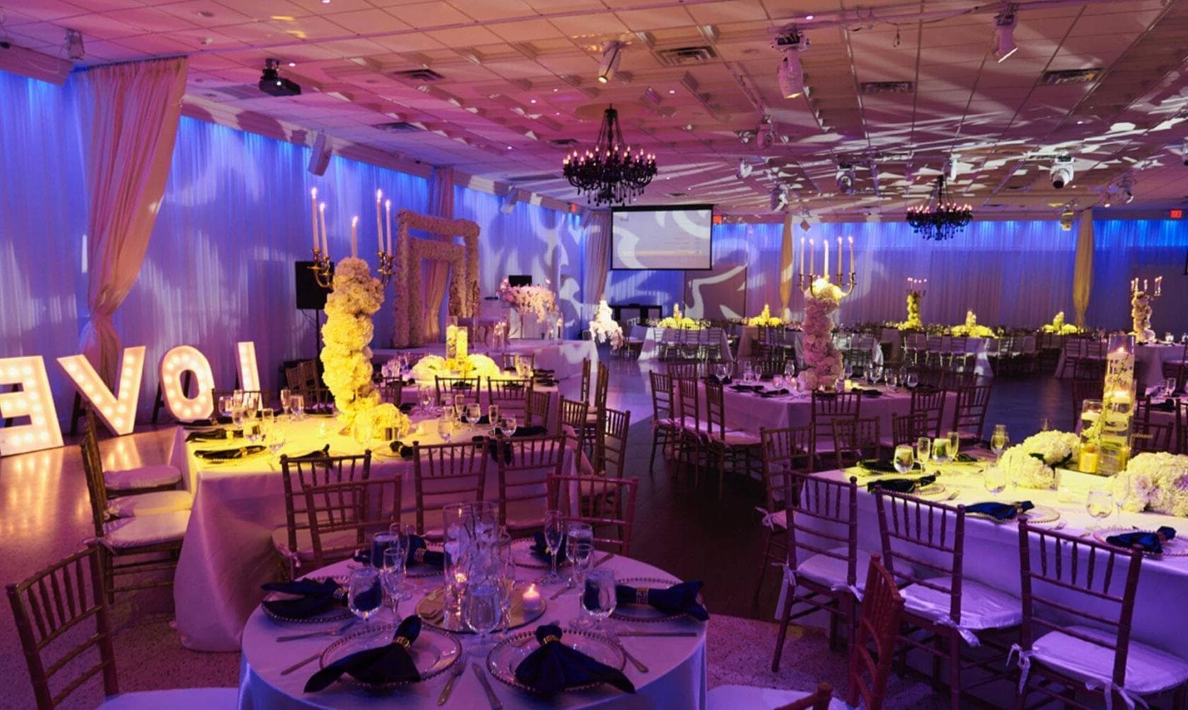 Entire Venue, Hollywood White Venue photo #1