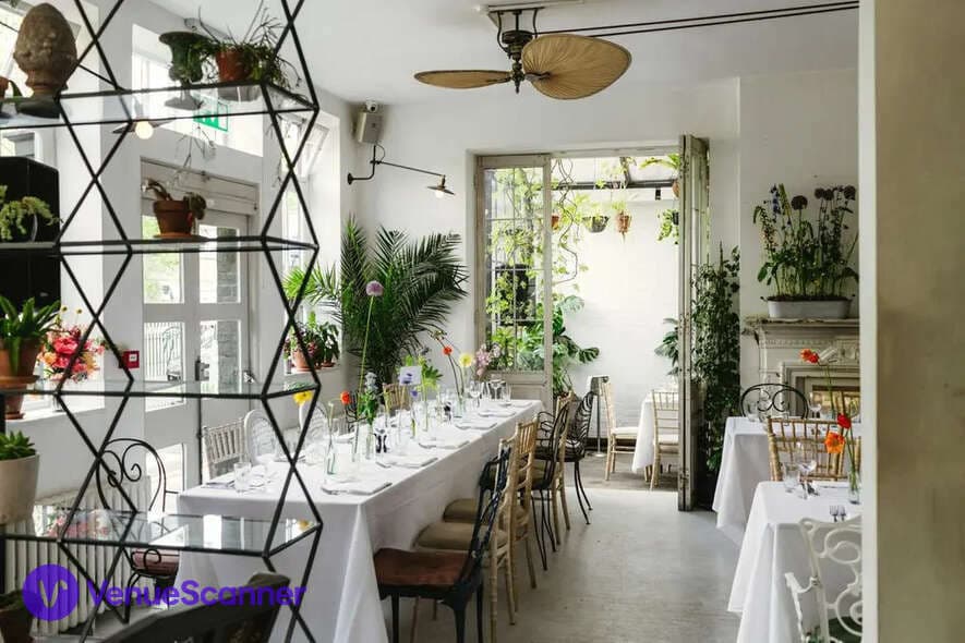 Restaurant, Bourne & Hollingsworth Buildings photo #1