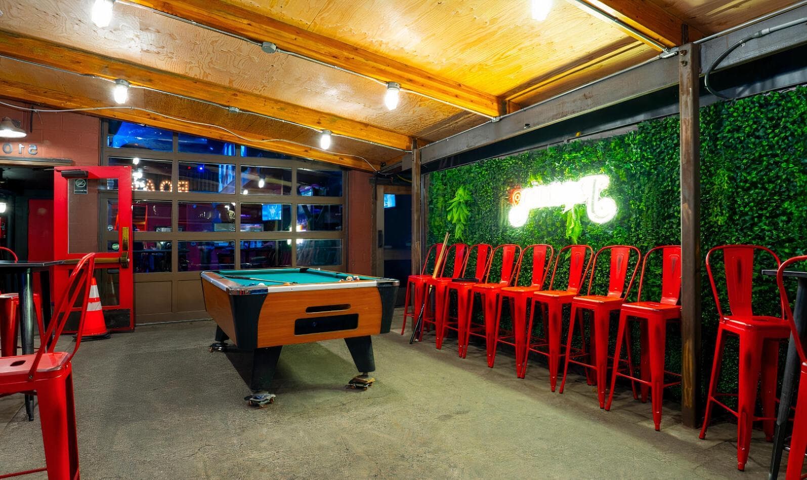 Patio, Roam photo #1