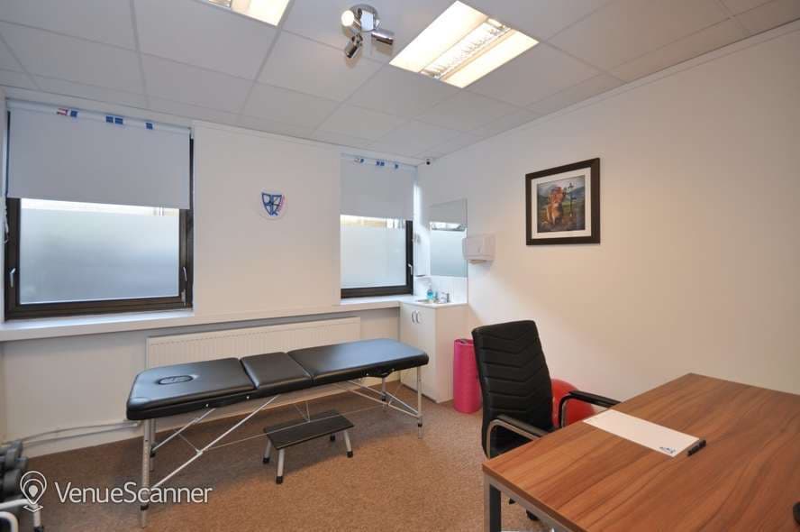 Treatment Room, Bizquarter photo #1