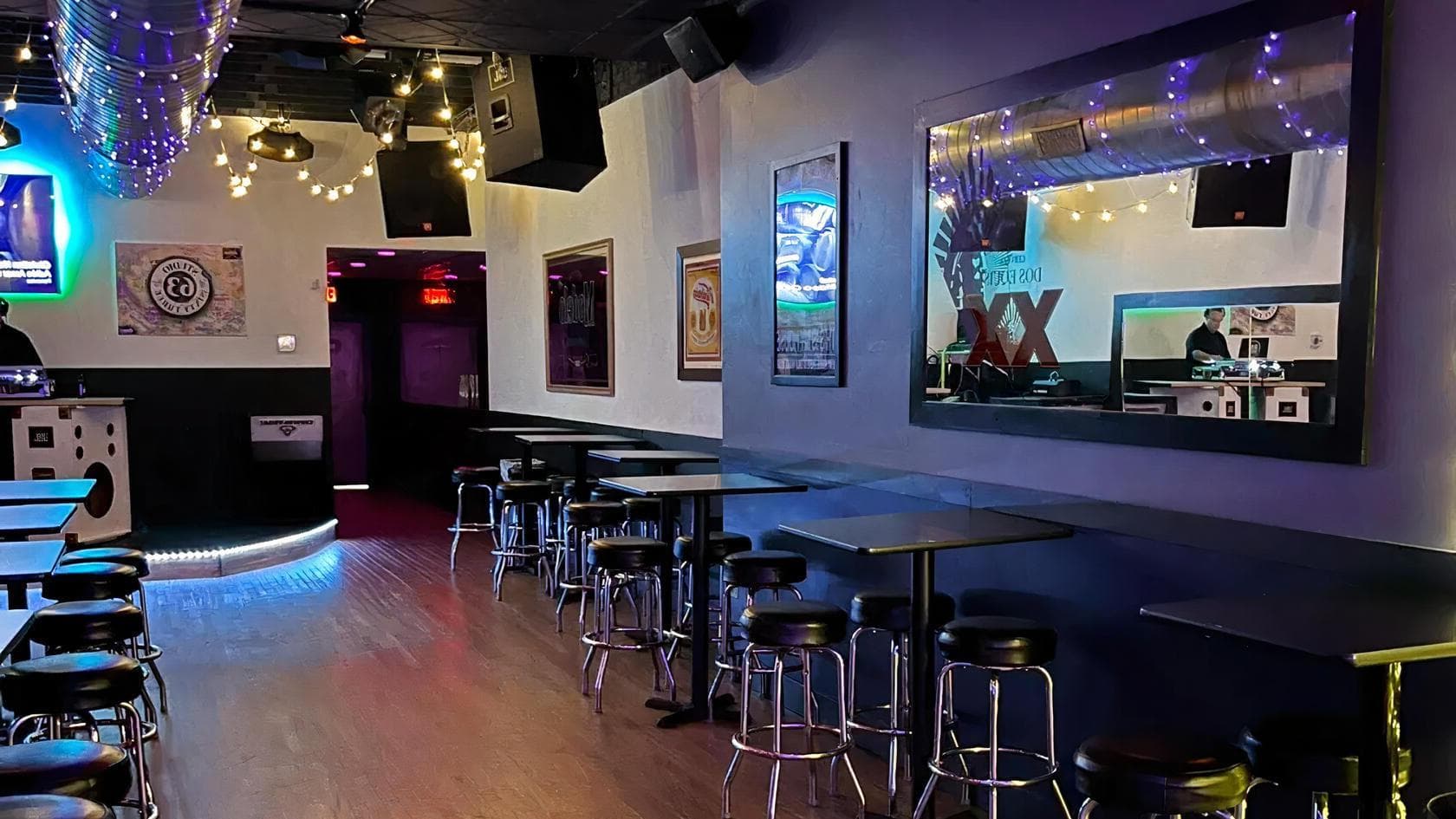 Entire Bar, Studio63 photo #1